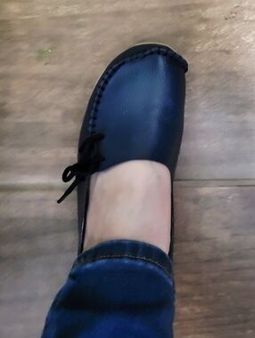 Owlkay Navy Blue Leather  Moccasin  - Classic Slip-On Size 8.5 In Bag
